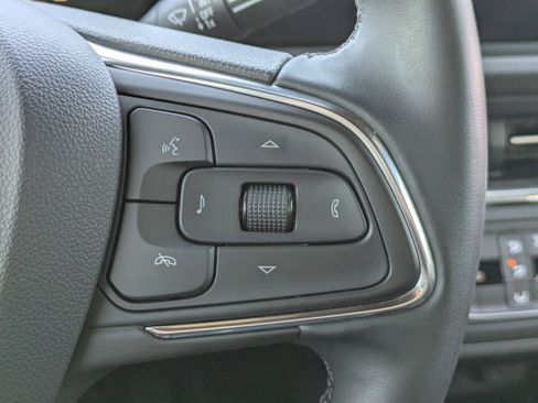 Used 2025 Buick Envista Preferred w/ Convenience I Package image 28