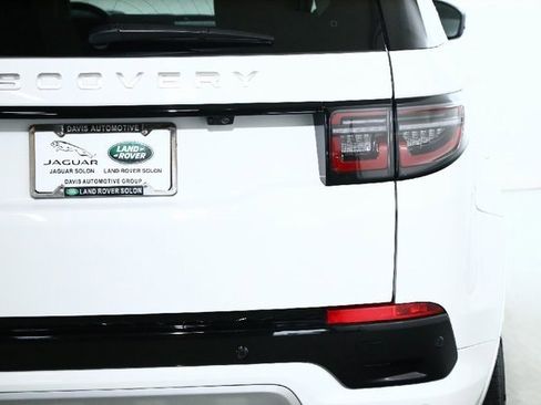 Used 2025 Land Rover Discovery Sport S image 45