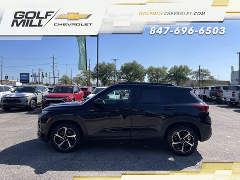 Used 2023 Chevrolet TrailBlazer RS w/ Convenience Package FWD image 8