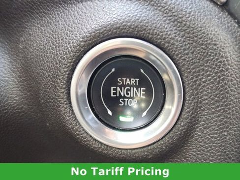 Used 2020 GMC Sierra 1500 SLT AWD/4WD image 21