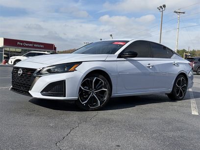 Certified 2024 Nissan Altima 2.5 SR