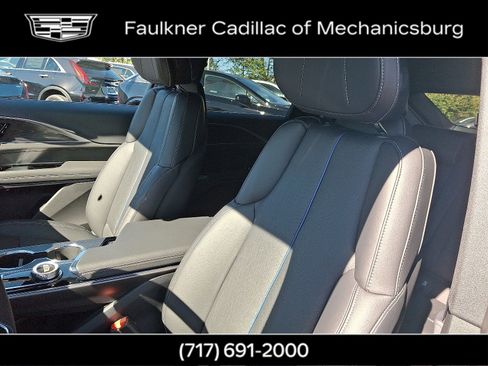 New 2026 Cadillac Lyriq Sport image 17