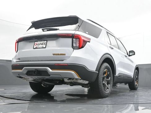 New 2026 Ford Explorer Tremor AWD/4WD image 44