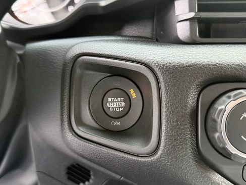 New 2026 Jeep Gladiator Sport image 16