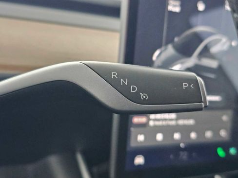 Used 2020 Tesla Model 3 Standard Range image 29