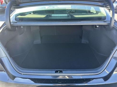 Used 2022 Toyota Camry LE image 8