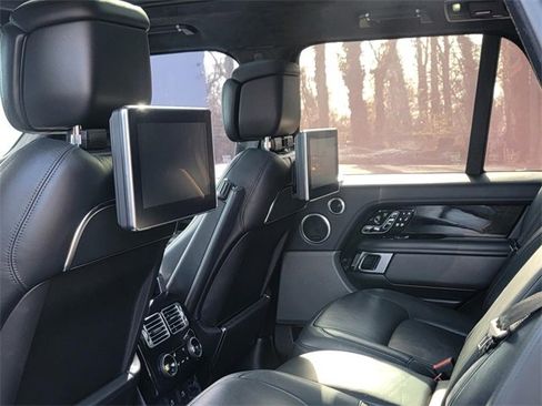 Used 2022 Land Rover Range Rover Autobiography image 10
