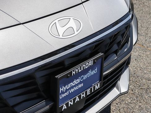 Used 2026 Hyundai Elantra Limited FWD image 6