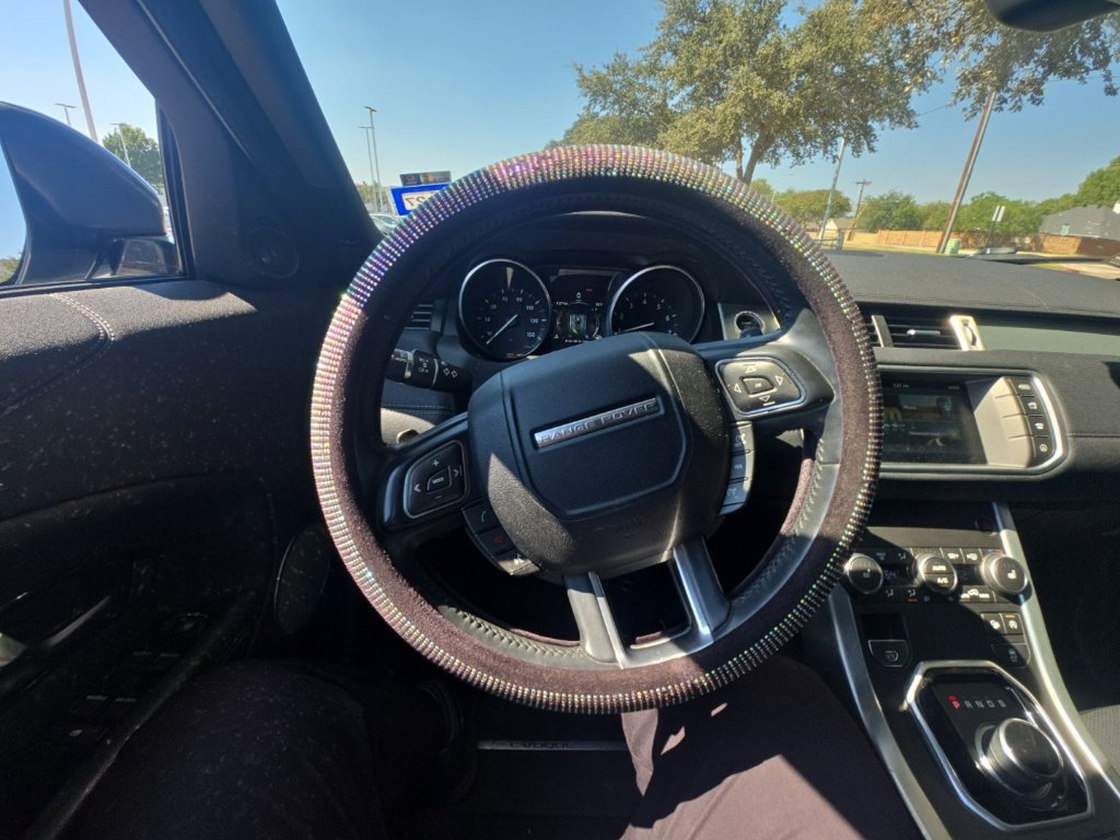 Used 2017 Land Rover Range Rover Evoque SE AWD/4WD image 17