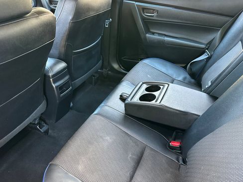Used 2019 Toyota Corolla SE FWD image 16