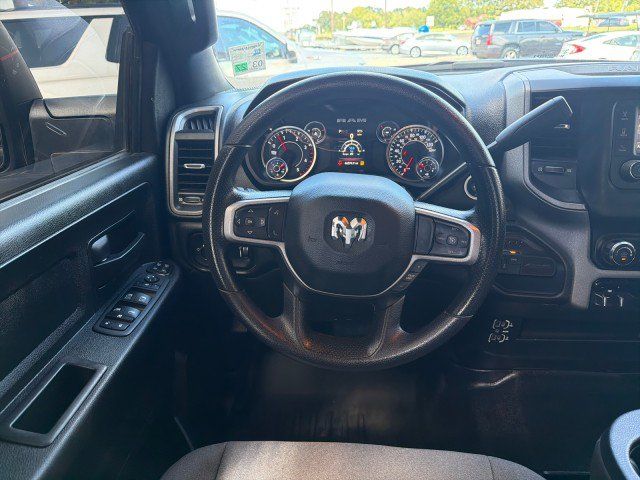 Used 2024 RAM 3500 Tradesman w/ Chrome Appearance Group AWD/4WD image 18