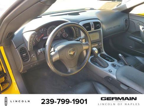 Used 2006 Chevrolet Corvette Convertible w/ Preferred Equipment Group image 17