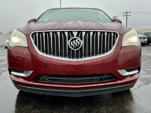 Used 2016 Buick Enclave Leather image 9