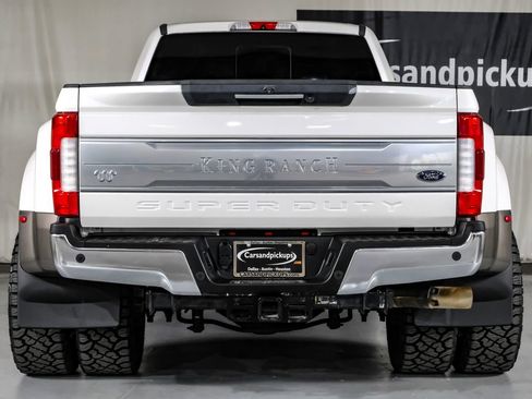Used 2018 Ford F350 King Ranch w/ King Ranch Ultimate Package AWD/4WD image 9