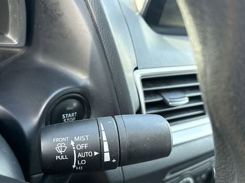 Used 2017 MAZDA MAZDA3 Sport w/ Preferred Equipment Package image 22