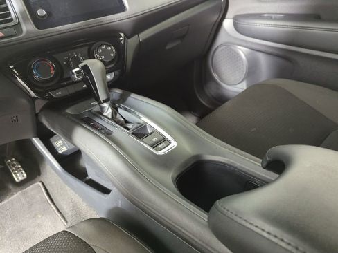 Used 2022 Honda HR-V Sport image 19