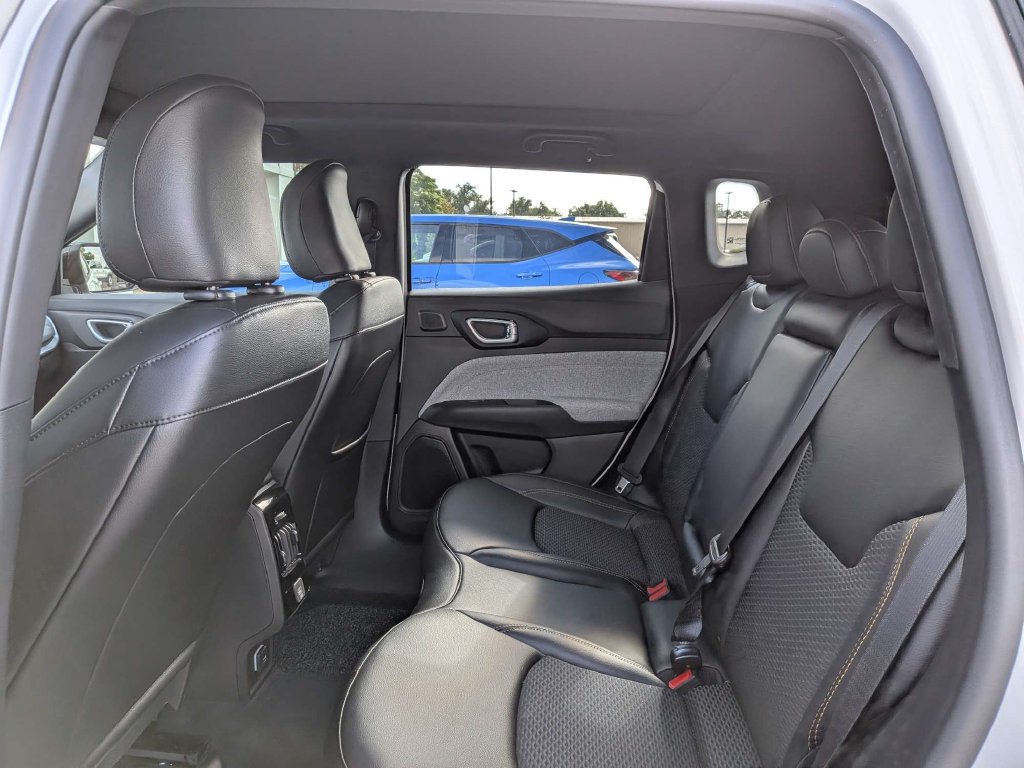 New 2026 Jeep Compass Latitude AWD/4WD image 13