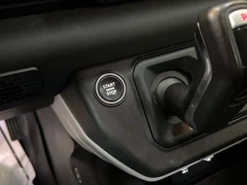 Used 2020 Land Rover Defender 110 First Edition image 14