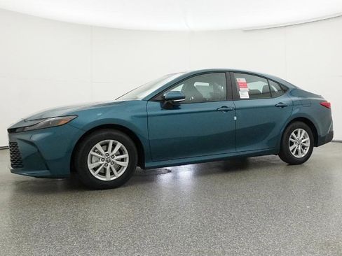 New 2026 Toyota Camry LE image 30