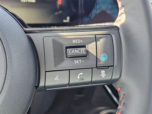 New 2026 Nissan Kicks SR w/ Cold Weather Package image 31