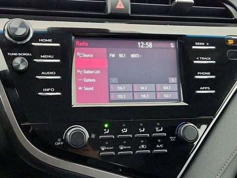 Used 2018 Toyota Camry LE w/ Protection Package (Q2) image 18