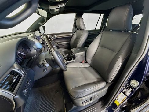 Certified 2023 Lexus GX 460 Premium w/ Premium Package image 22