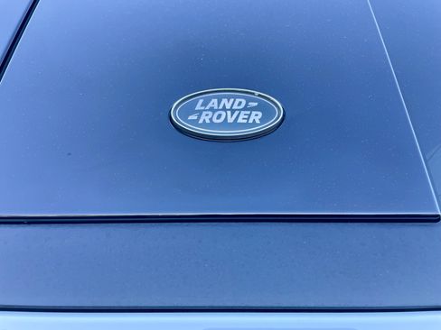Used 2022 Land Rover Defender 110 X-Dynamic HSE AWD/4WD image 43
