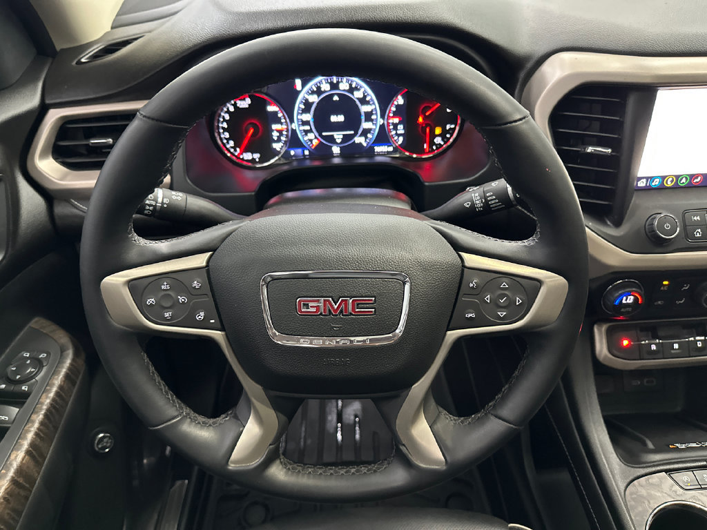Used 2023 GMC Acadia Denali w/ Denali Technology Package FWD image 28