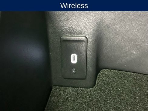 Certified 2025 Volkswagen Atlas SEL Premium R-Line AWD/4WD image 15