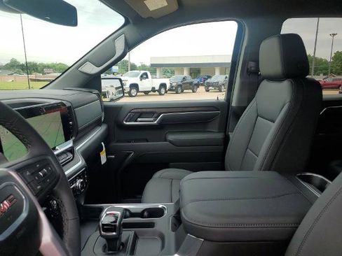 New 2026 GMC Sierra 1500 SLT w/ SLT Premium Plus Package image 27