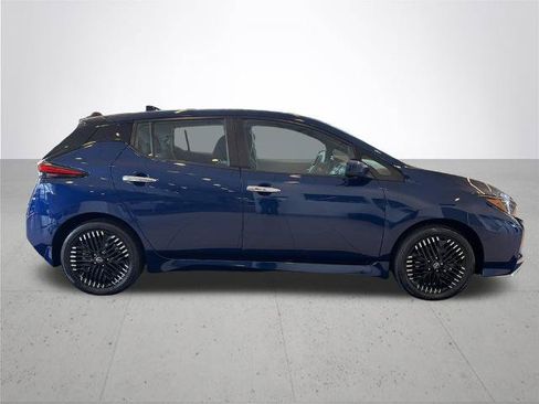 Certified 2024 Nissan Leaf SV Plus FWD image 7