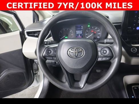 Used 2024 Toyota Corolla LE w/ LE Convenience Package FWD image 23