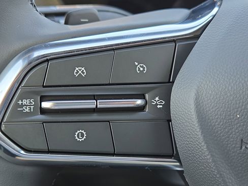 New 2026 Chevrolet Equinox LT image 22