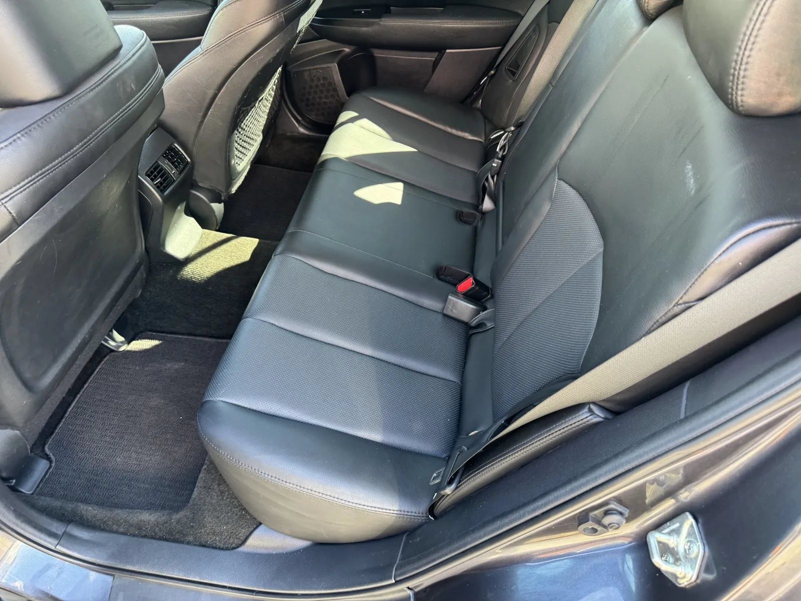 Used 2013 Subaru Outback 2.5i Limited AWD/4WD image 24