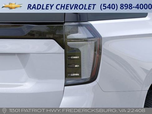 New 2026 Chevrolet Suburban High Country image 11