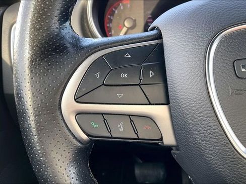 Used 2020 Dodge Durango SXT image 17