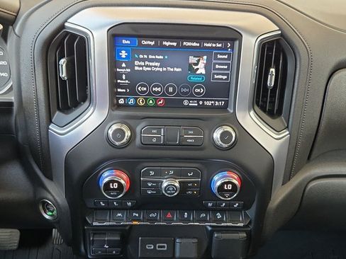Used 2022 GMC Sierra 1500 SLT AWD/4WD image 14