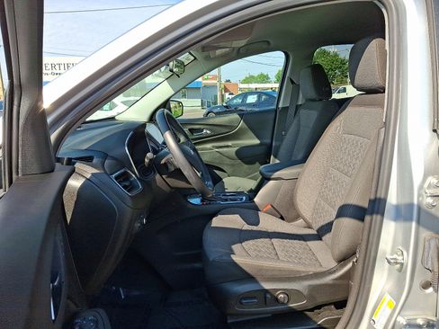 Used 2022 Chevrolet Equinox LT image 13