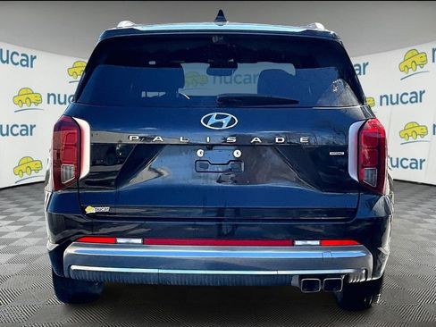 Used 2024 Hyundai Palisade Calligraphy image 5