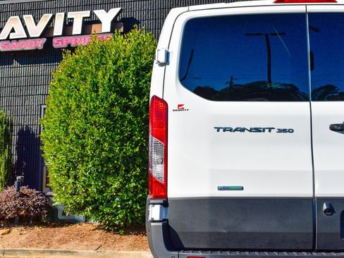 Used 2023 Ford Transit 350 XLT image 11