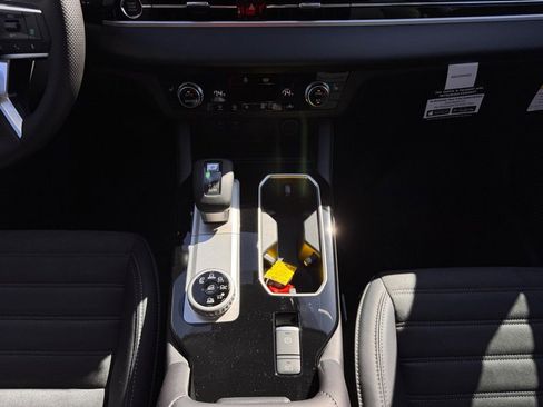 New 2026 Mitsubishi Outlander AWD image 23