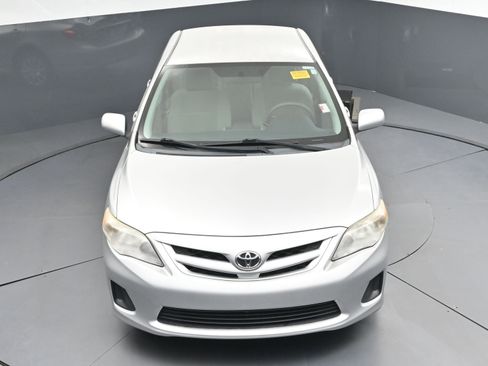 Used 2012 Toyota Corolla LE image 30