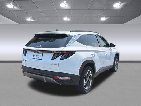 Certified 2022 Hyundai Tucson Limited AWD/4WD image 7