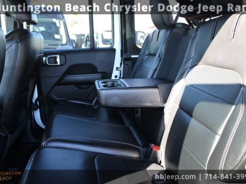 Used 2021 Jeep Wrangler Unlimited Sahara w/ Safety Group image 34