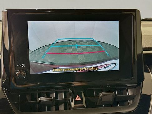 Used 2024 Toyota Corolla Cross SE image 14