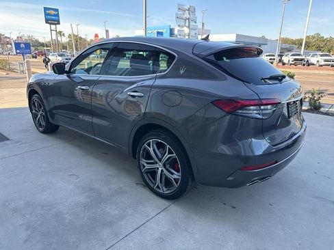 Used 2023 Maserati Levante GT image 4