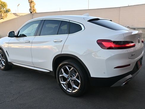 Used 2023 BMW X4 xDrive30i w/ M Sport Package image 8