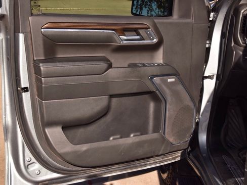 Used 2024 Chevrolet Silverado 1500 RST image 35