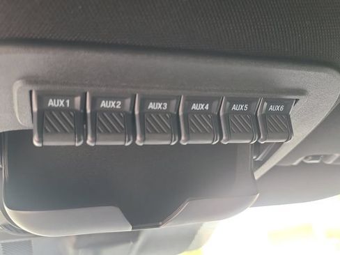 Used 2023 Ford F150 Raptor w/ Equipment Group 802A Raptor R AWD/4WD image 39