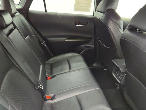 Used 2021 Toyota Venza XLE w/ Softex Package image 22